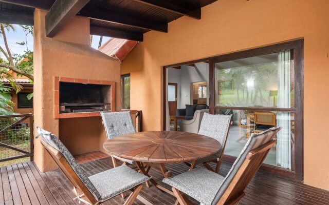 San Lameer Villa Rentals  2707