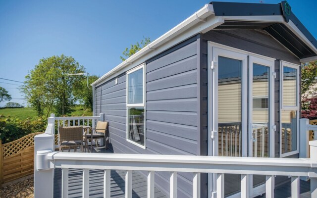 The Studio - 1 Bedroom Cabin - Amroth