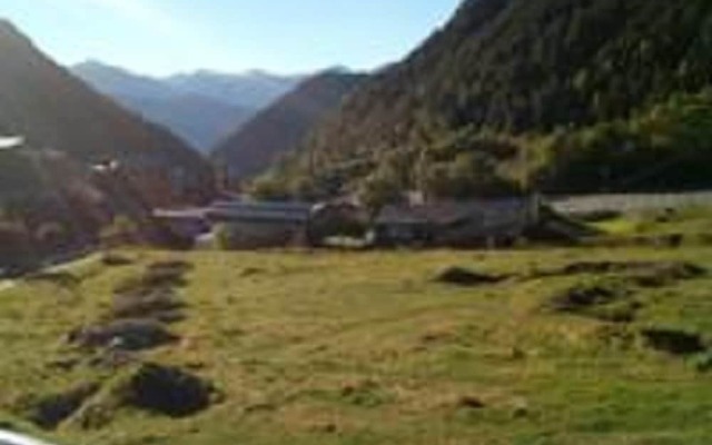 Apartment With 2 Bedrooms In Arinsal With Wonderful Mountain View