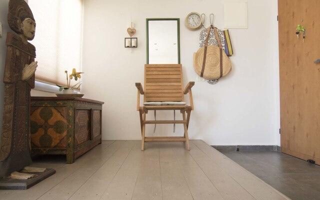 Sasson & Co Luxury Roof by Rothschild