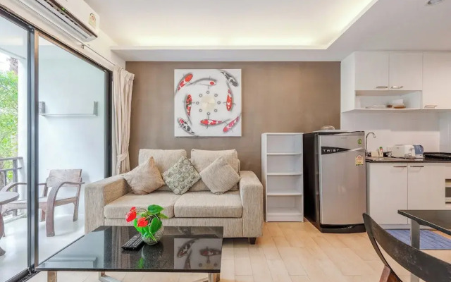 Beach Front Near Promthep Cape C218