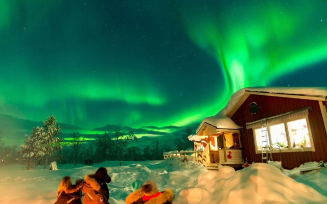 Arctic gourmet cabin