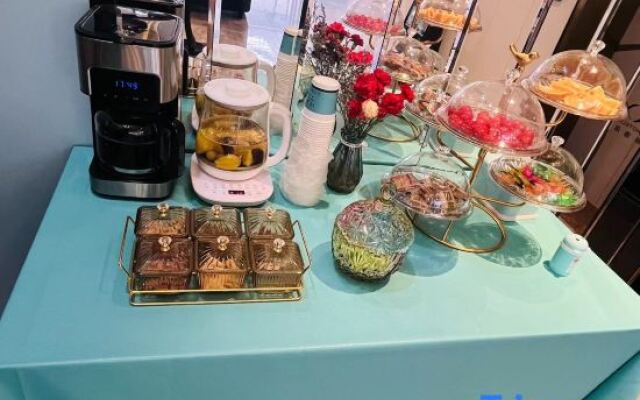 Xana Hotelle（GuangZhou South Station Hotel)