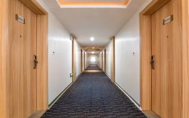 Friendly Hotel (Shaoguan Nanhua Temple)