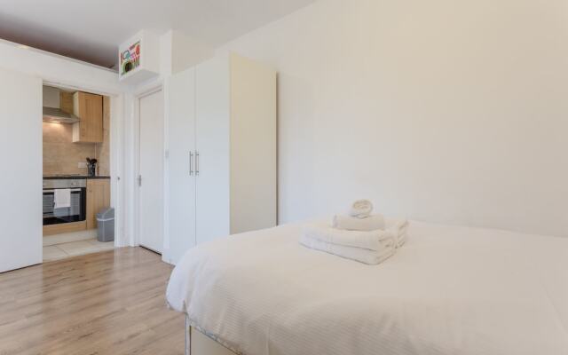Cosy 1 Bedroom Apartment in West Kensington