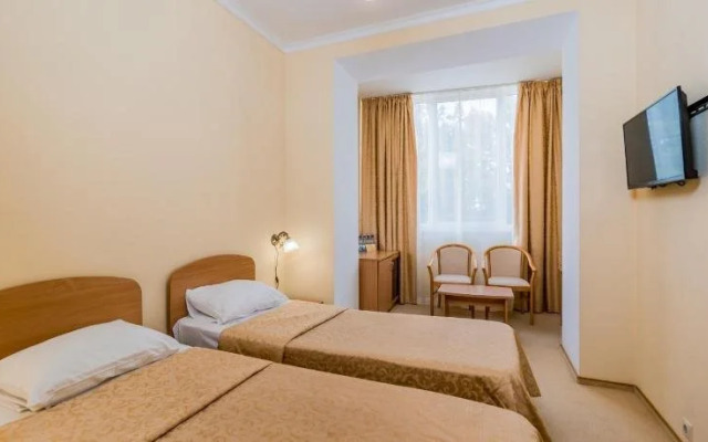 Оздоровительный курортный отель Горный