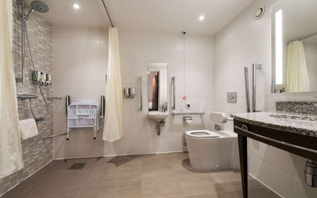 Hampton by Hilton Edinburgh West End