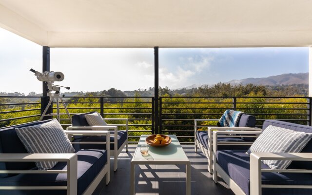 Bluewater by AvantStay