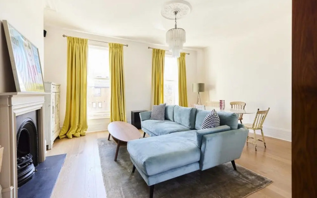 Stylish 3Br Home With Private Patio In Maida Vale