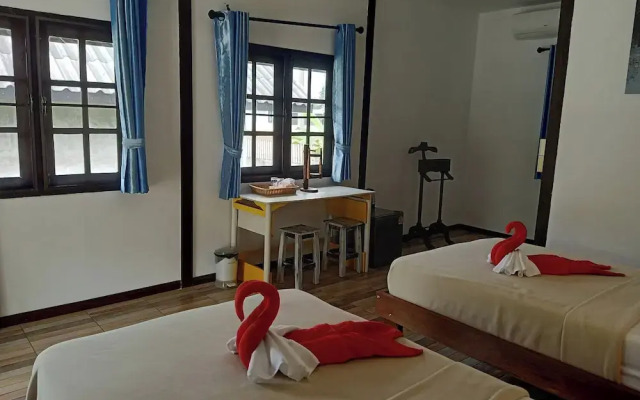 The Forest Hill Cafe & Homestay