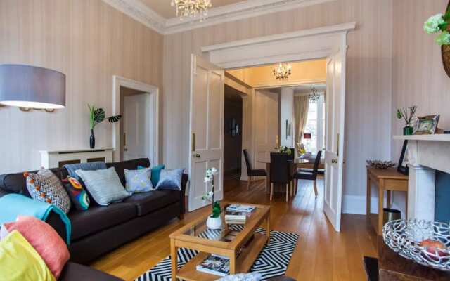 Central 2 Bedroom Apartment