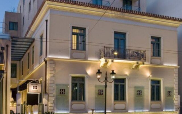 Athenaeum Eridanus Luxury Hotel