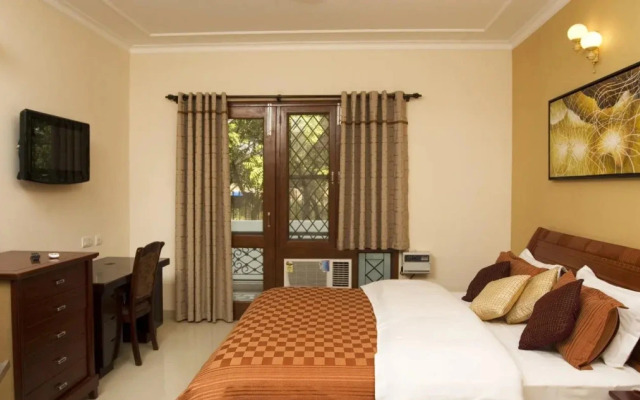 Tree Top Greens Serviced Apartment