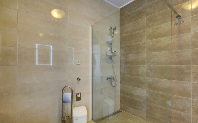 Holiday House in Muntic, Istria, With Fitness Room