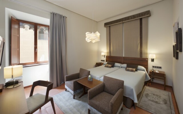 Parador de Cáceres Hotel