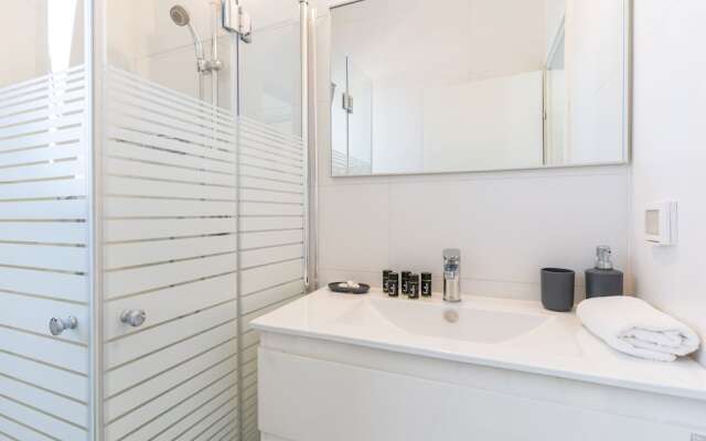 Splendid Achziv Garden Apartment