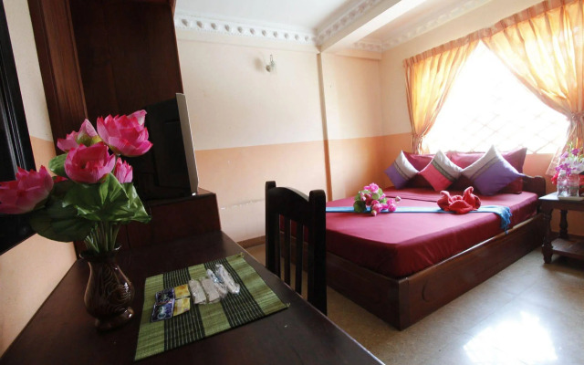 Adan World Hostel