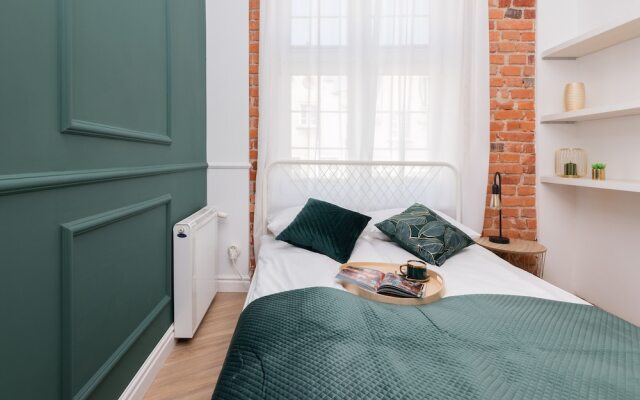 Gdansk Old Town by Renters