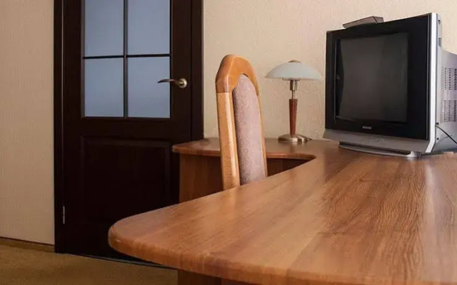 Hotel Mir