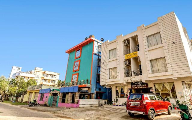 SPOT ON 70379 Hotel Maity Residency