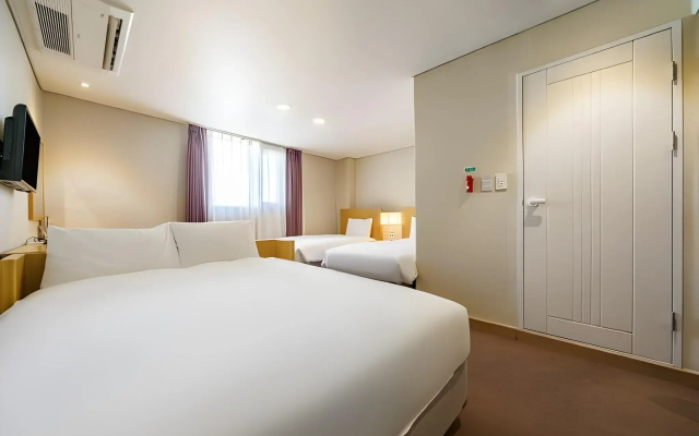 Tower Hill Hotel