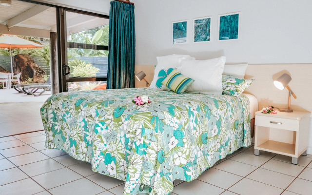 Lagoon Breeze Villas