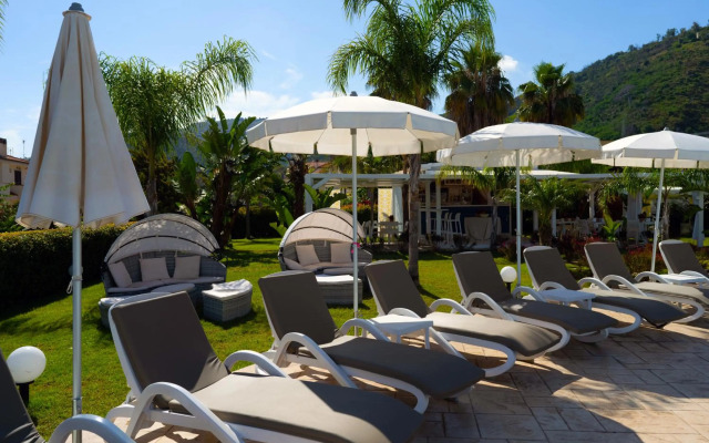 Sentido Michelizia Tropea Resort