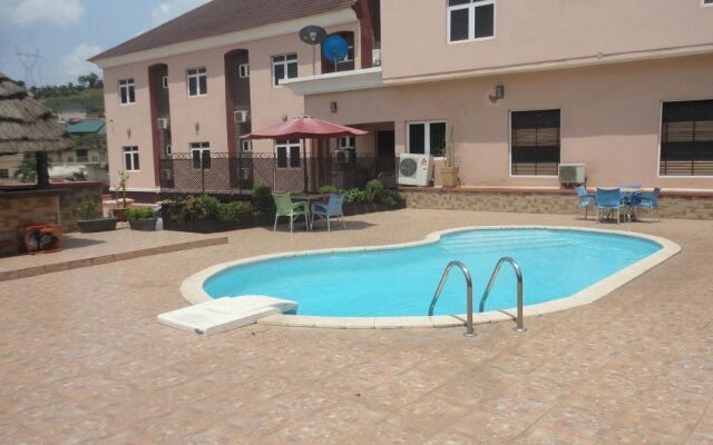 Caesar's Court Hotel and Suites