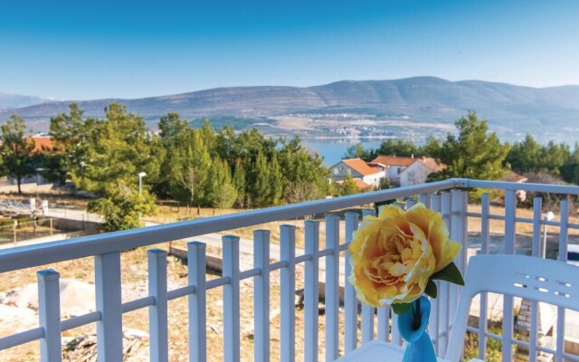 Stunning Apartment in Pridraga With 1 Bedrooms and Wifi