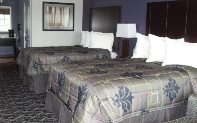 Belmont Inn and Suites