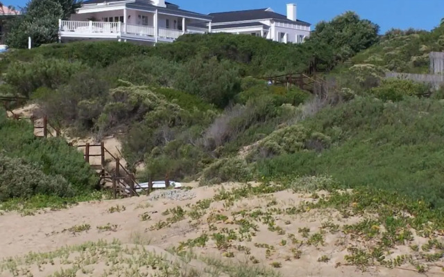 Southern Cross Beach House