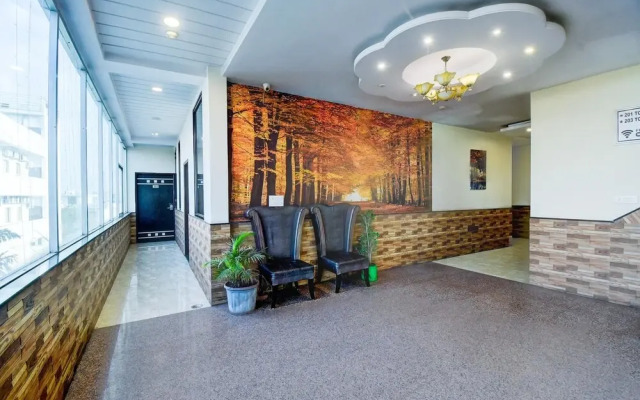 Luxury Stays With Pool Near Akshardham Temple