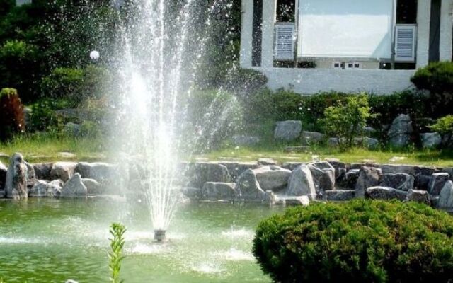 White Castle Resort