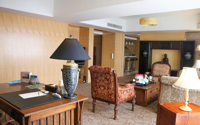 Tianjin Binhai Rezen Hotel