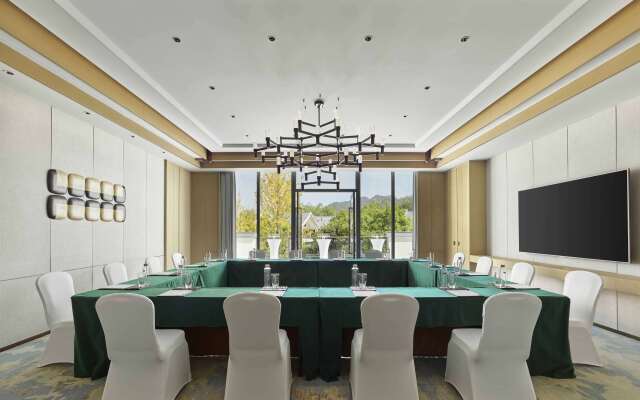 DoubleTree by Hilton Taizhou Shenxianju