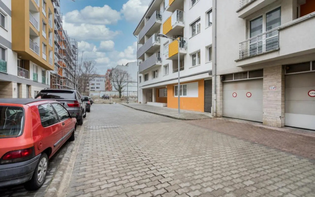 Cosy Home close to the center with PARKING GARAGE