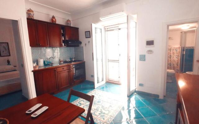 Central studio 2 con terrazza