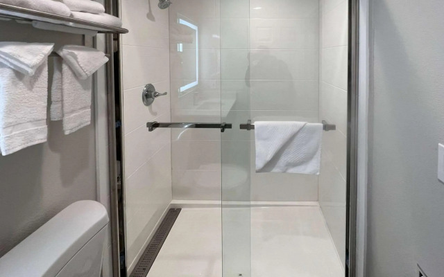 Quality Inn Tracy I-205