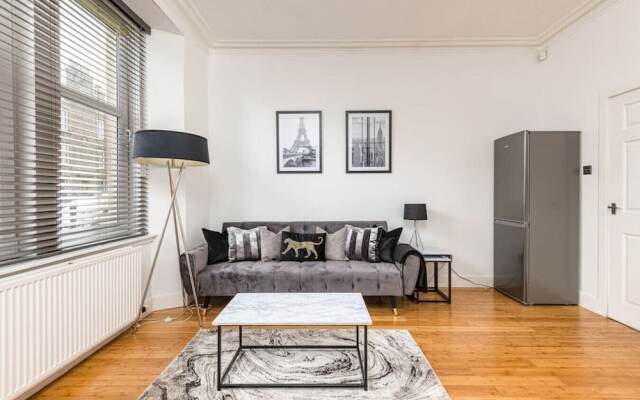 King St Apt - Stylish City pad in Broughty Ferry