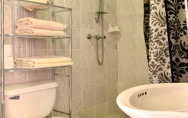 Pega Pega Apartments