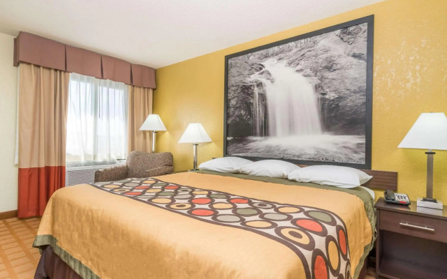 Holiday Inn Express & Suites Bensenville - O'Hare by IHG