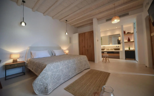 Myconian Crown Suites