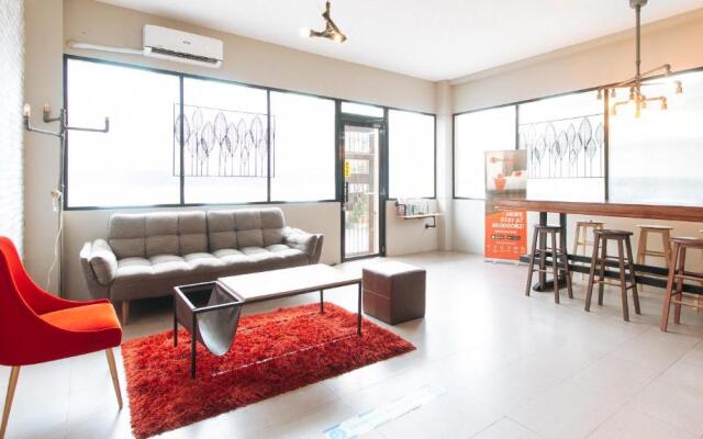 RedDoorz Plus near Osmena Highway 2