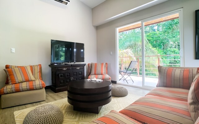 CR Luxury Mistico