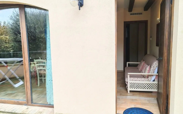 Farmhouse in Marche With Pool & Wine Tours