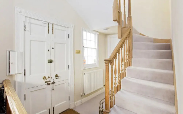 Knightsbridge - Hyde Park Private House