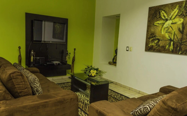 Downtown Casa Bendita by VallartaStays