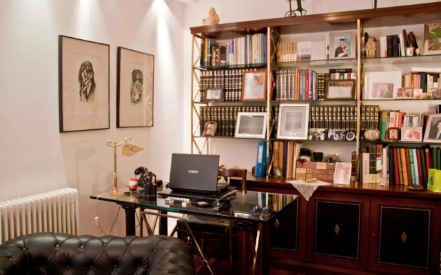 Luxury Apartment Demokratias