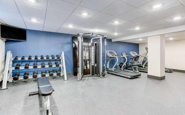 Hampton Inn & Suites Macon I-475