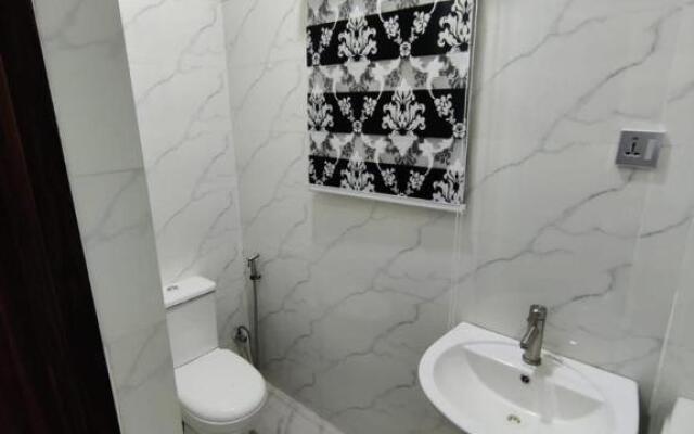 D&G Luxury Apartments Apt 2